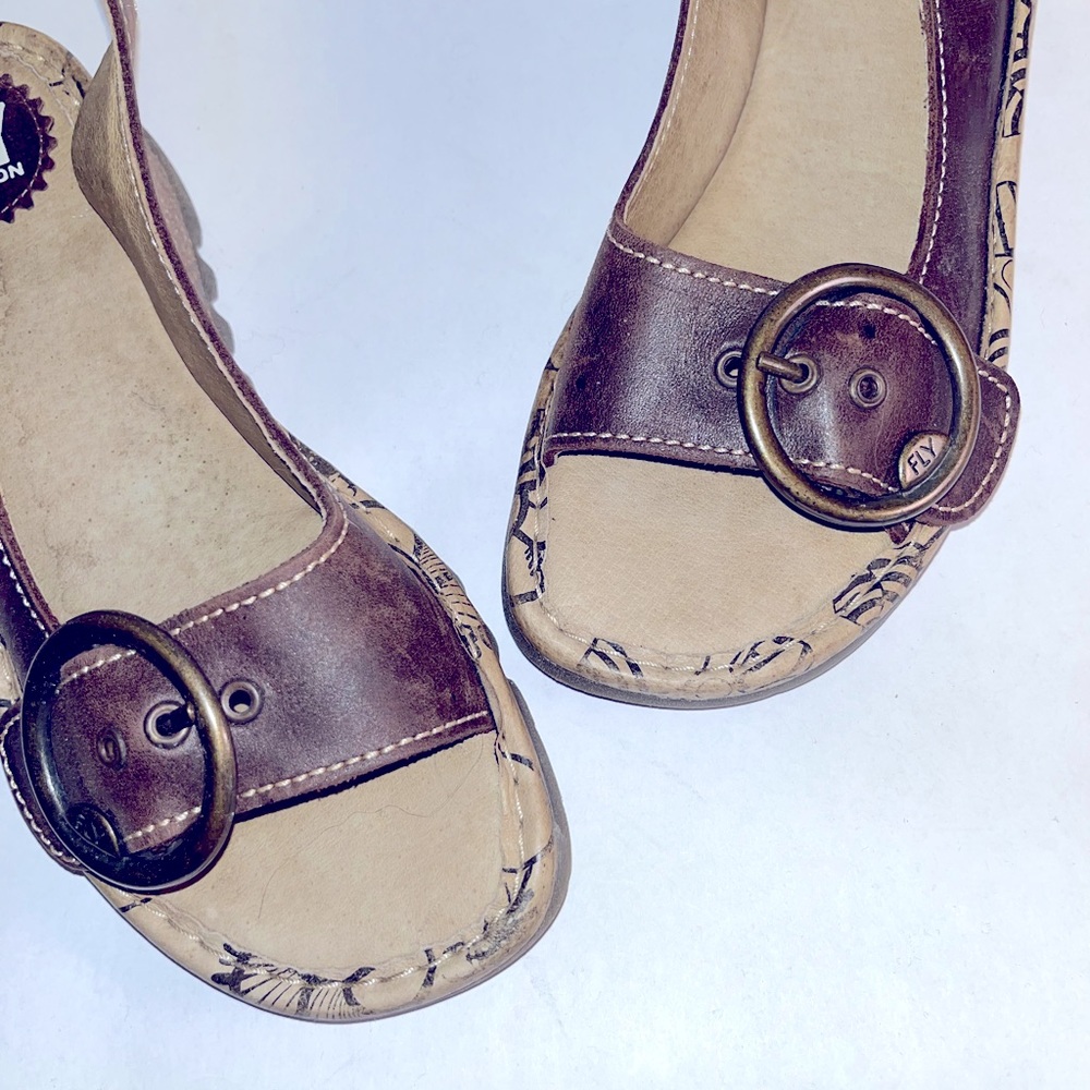 Fly London Sandals - Picture 6 of 8